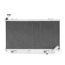 Laden Sie das Bild in den Galerie-Viewer, Mishimoto 06-12 Holden Commodore VE V8 Aluminum Radiator