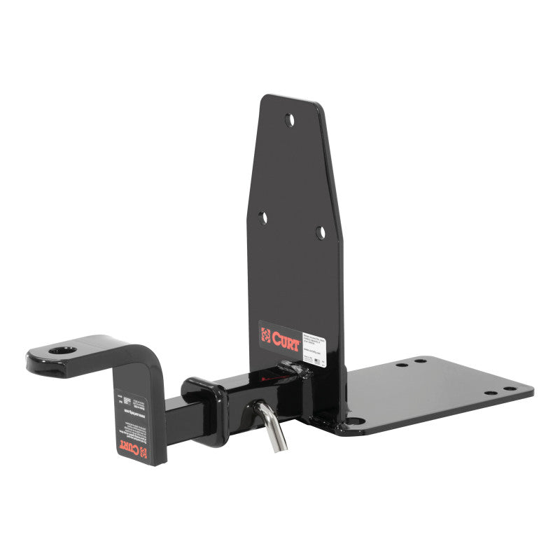 Curt 93-98 Saab 9000 Hatchback Class 1 Trailer Hitch w/1-1/4in Ball Mount