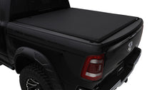 Laden Sie das Bild in den Galerie-Viewer, Lund 02-17 Dodge Ram 1500 (5.5ft. Bed) Genesis Elite Roll Up Tonneau Cover - Black