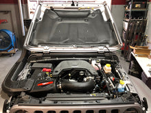 गैलरी व्यूवर में इमेज लोड करें, Injen 2018 Jeep Wrangler 3.6L Evolution Air Intake w/Oiled Filter