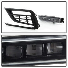Laden Sie das Bild in den Galerie-Viewer, Spyder Honda Insight 2019-2021 OEM Style LED Fog Lights w/OEM Fit Switch - Clear
