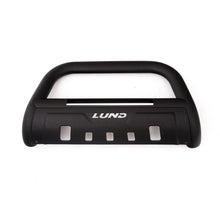 Laden Sie das Bild in den Galerie-Viewer, Lund 2020 RAM 2500 Bull Bar w/Light &amp; Wiring - Black