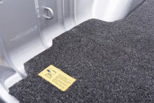 Carica l&#39;immagine nel visualizzatore di Gallery, BedRug 99-07 GM Silverado/Sierra Classic 6ft 6in Bed Mat (Use w/Spray-In &amp; Non-Lined Bed)