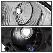 Carica l&#39;immagine nel visualizzatore di Gallery, xTune 04-08 Chevrolet Malibu Passenger Side OEM Headlights - Right (HD-JH-CMA04-OE-R)