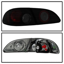Carica l&#39;immagine nel visualizzatore di Gallery, Spyder Toyota Corolla 98-02 Euro Tail Lights Black Smoke ALT-YD-TC98-BSM