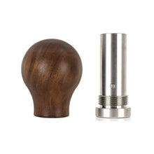 Laden Sie das Bild in den Galerie-Viewer, Mishimoto Round Steel Core Wood Shift Knob - Walnut