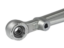 Laden Sie das Bild in den Galerie-Viewer, Skunk2 96-00 Honda Civic EK Front Lower Control Arm w/ Spherical Bearing