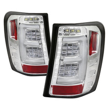 Laden Sie das Bild in den Galerie-Viewer, Spyder Jeep Grand Cherokee 99-04 Light Bar LED Tail Lights Version 3 - Chrome