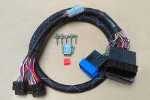 Carica l&#39;immagine nel visualizzatore di Gallery, Haltech 15-16 Polaris Slingshot Elite 1500 Plug-n-Play Adaptor Harness