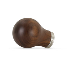 Laden Sie das Bild in den Galerie-Viewer, Mishimoto Round Steel Core Wood Shift Knob - Walnut