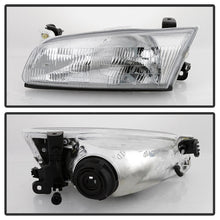 Carica l&#39;immagine nel visualizzatore di Gallery, xTune 97-99 Toyota Camry OEM Style Headlights - Chrome (HD-JH-TCAM97-C)