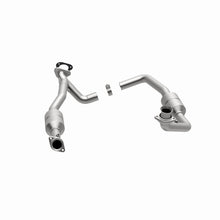 Carica l&#39;immagine nel visualizzatore di Gallery, Magnaflow Conv DF 2002 Ford E-Series Vans 5.4L