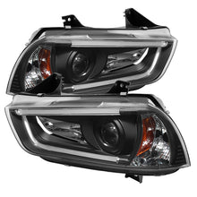 Laden Sie das Bild in den Galerie-Viewer, Spyder Dodge Charger 11-14 Projector Headlights Xenon/HID- Light DRL Blk PRO-YD-DCH11-LTDRL-HID-BK