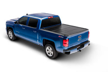 Cargar imagen en el visor de la galería, UnderCover 2020 Chevy Silverado 2500/3500 HD 6.9ft Flex Bed Cover