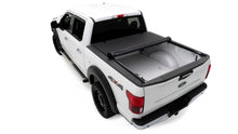 Laden Sie das Bild in den Galerie-Viewer, Lund 04-18 Ford F-150 (5.5ft. Bed) Genesis Roll Up Tonneau Cover - Black