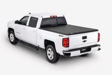 Laden Sie das Bild in den Galerie-Viewer, Tonno Pro 14-19 Chevy Silverado 1500 8ft Fleetside Tonno Fold Tri-Fold Tonneau Cover