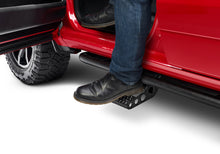 Carica l&#39;immagine nel visualizzatore di Gallery, N-Fab RKR Step System 2019 Dodge Ram 1500 Crew Cab All Beds - Tex. Black - Cab Length - 1.75in