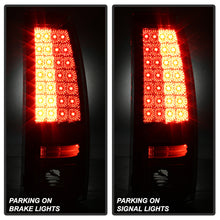 Laden Sie das Bild in den Galerie-Viewer, Spyder Chevy Silverado 1500 03-06 (Not Fit Stepside)LED Tail Lights Red Clear ALT-YD-CS03-LED-RC