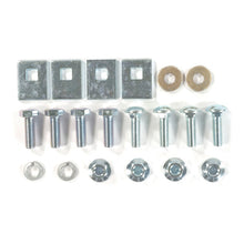 Cargar imagen en el visor de la galería, Curt 99-06 Chevrolet Silverado 1500 Class 4 Trailer Hitch w/2in Receiver
