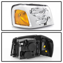 Carica l&#39;immagine nel visualizzatore di Gallery, xTune 02-09 GMC Envoy Passenger Side Headlight - OEM Right (HD-JH-GEN02-OE-R)