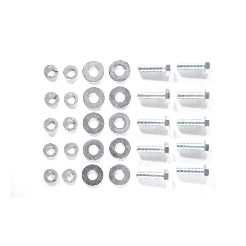 Curt 05-06 Nissan Xtrail (Canada) Class 1 Trailer Hitch w/1-1/4in Ball Mount