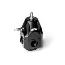 गैलरी व्यूवर में इमेज लोड करें, DeatschWerks DWR1000c Adjustable Fuel Pressure Regulator Dual 6AN Inlet and 6AN Outlet - Black