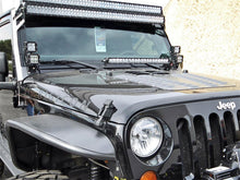 Carica l'immagine nel visualizzatore di Gallery, Rigid Industries Jeep JK - 20in E/SR-Series Bar Hood Mount Kit
