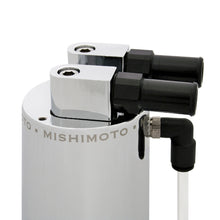 Laden Sie das Bild in den Galerie-Viewer, Mishimoto Small Aluminum Oil Catch Can