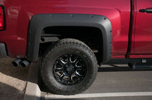 Carica l'immagine nel visualizzatore di Gallery, EGR 14+ Chev Silverado 6-8ft Bed Bolt-On Look Fender Flares - Set - Matte (791575)