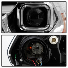 Carica l&#39;immagine nel visualizzatore di Gallery, Spyder Dodge Durango 11-13 Halogen Model Only Projector Headlights - Chrome PRO-YD-DDU11SI-C