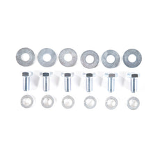 Laden Sie das Bild in den Galerie-Viewer, Curt 93-96 Toyota Corolla Wagon Class 1 Trailer Hitch w/1-1/4in Receiver