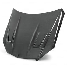 गैलरी व्यूवर में इमेज लोड करें, Seibon 08-11 Mercedes-Benz C-Class GT-Style Carbon Fiber Hood