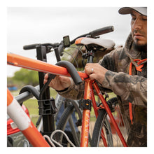 Carica l&#39;immagine nel visualizzatore di Gallery, Curt Tray-Style Hitch-Mounted Bike Rack (2 Bikes 1-1/4in or 2in Shank)