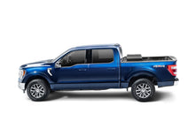 Cargar imagen en el visor de la galería, UnderCover 19-21 Ford Ranger 5ft Triad Bed Cover