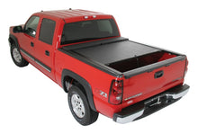 गैलरी व्यूवर में इमेज लोड करें, Roll-N-Lock 99-07 Chevy Silverado/Sierra (w/OE Rail Caps) LB 96-3/4in M-Series Tonneau Cover