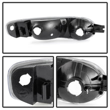 गैलरी व्यूवर में इमेज लोड करें, Xtune GMC Sierra Denali 00-06 Bumper Lights Clear CBL-GD00-C