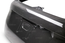 Charger l&#39;image dans la galerie, Seibon 15-16 Ford Focus Hatchback Carbon Fiber Trunk Lid