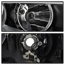 Carica l&#39;immagine nel visualizzatore di Gallery, xTune 11-18 Volkswagen Jetta Sedan OEM Style Halogen Headlights - Chrome (HD-JH-VJ11-AM-C)