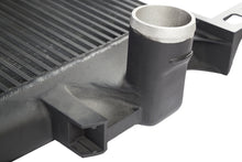 Laden Sie das Bild in den Galerie-Viewer, CSF 08-10 Ford Super Duty 6.4L Turbo Diesel Charge-Air-Cooler