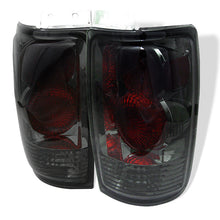 Laden Sie das Bild in den Galerie-Viewer, Spyder Ford Expedition 97-02 Euro Style Tail Lights Smoke ALT-YD-FE97-SM