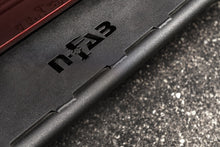 Carica l&#39;immagine nel visualizzatore di Gallery, N-FAB 12007-2018 Chevrolet Silverado 1500 Crew Cab Pickup Ravegr Running Boards - Textured Black