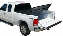 Charger l'image dans la galerie, Tonno Pro 94-01 Dodge RAM 1500 6.6ft Tonno Fold Tri-Fold Tonneau Cover
