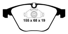 गैलरी व्यूवर में इमेज लोड करें, EBC 08-10 BMW M3 4.0 (E90) Redstuff Front Brake Pads