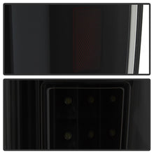 Carica l&#39;immagine nel visualizzatore di Gallery, xTune 17-18 Ford F-250 Super Duty (Excl LED Models) LED Tail Lights-Blk Smk (ALT-ON-FS17-LBLED-BSM)