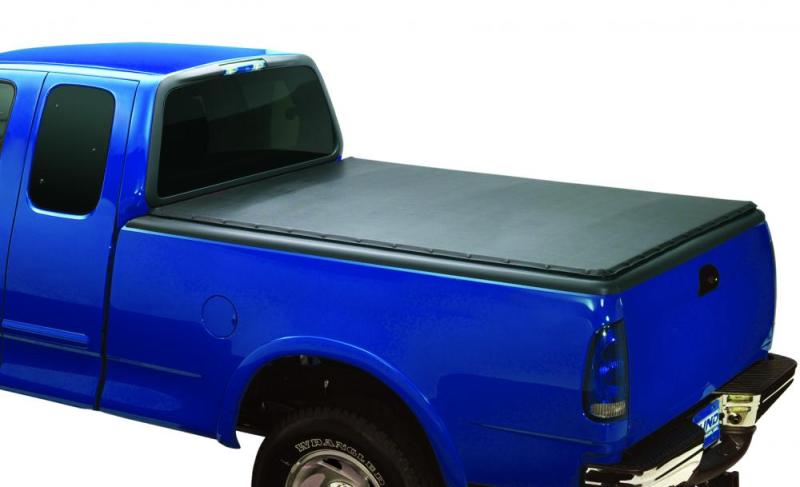 Lund 82-11 Ford Ranger (6ft. Bed) Genesis Snap Tonneau Cover - Black