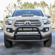 गैलरी व्यूवर में इमेज लोड करें, Westin 2016-2018 Toyota Tacoma Ultimate Bull Bar - Black