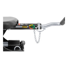 Carica l&#39;immagine nel visualizzatore di Gallery, Curt Q24 5th Wheel Hitch Head