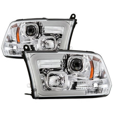 Carica l&#39;immagine nel visualizzatore di Gallery, Spyder 09-16 Dodge Ram 1500 Ver 2 Proj Headlight - Light Bar Turn Signal - Chro - PRO-YD-DR09V2-SB-C