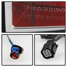 Charger l&#39;image dans la galerie, Spyder Chevy Silverado 19-20 LED Tail Light Chrome ALT-YD-CS19HAL-C