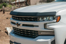 Carica l'immagine nel visualizzatore di Gallery, EGR 2019 Chevy 1500 Super Guard Hood Guard - Dark Smoke